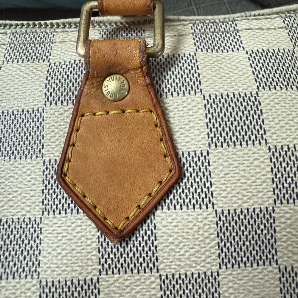 Authentic! Louis Vuitton Checkered Satchel with Pink Bow - Picture 13 of 16